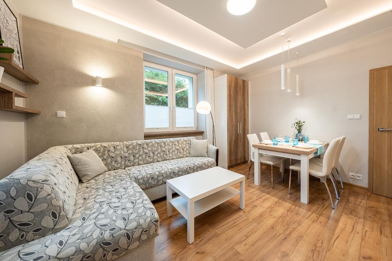 Apartment Bluebird Katowice Near Spodek Mck & City Center Экстерьер фото